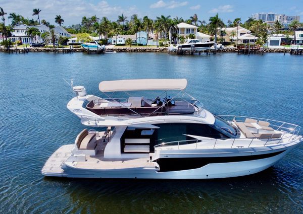 Galeon 500 Fly image