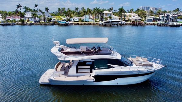 Galeon 500 Fly image