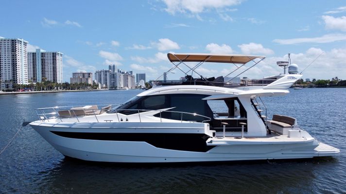 Galeon 500 Fly - main image