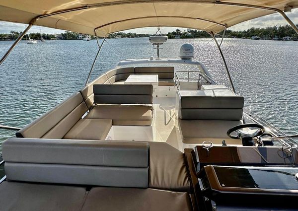 Galeon 500 Fly image