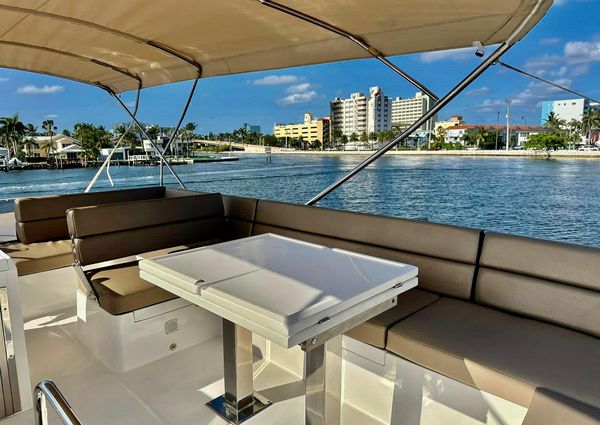 Galeon 500 Fly image