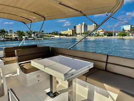 Galeon 500 Fly image