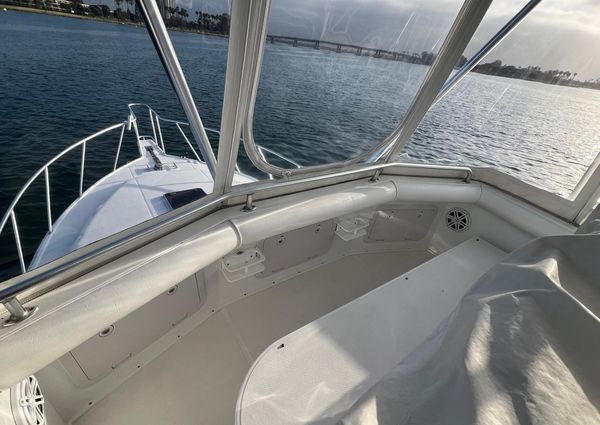 Cabo 35 Flybridge image