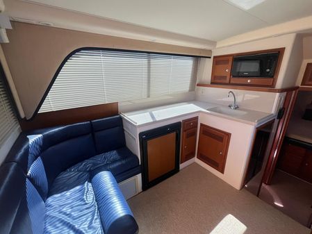 Cabo 35 Flybridge image