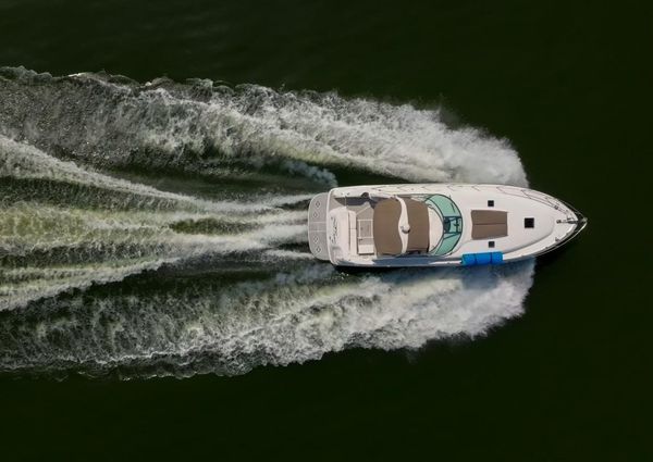 Sea Ray 410 Express Cruiser image