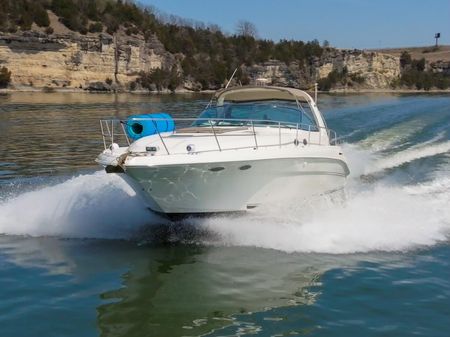 Sea Ray 410 Express Cruiser image