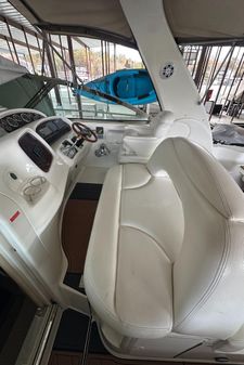 Sea Ray 410 Express Cruiser image