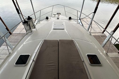 Sea Ray 410 Express Cruiser image