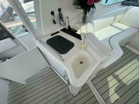 Cruisers Yachts 455 Express Motor Yacht image