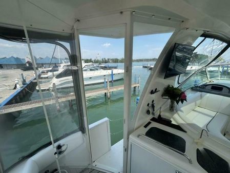 Cruisers Yachts 455 Express Motor Yacht image