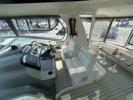 Cruisers Yachts 455 Express Motor Yacht image