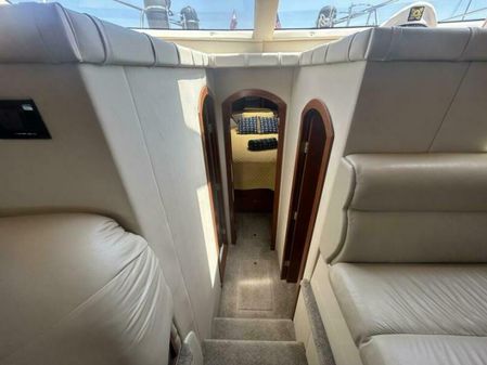 Cruisers Yachts 455 Express Motor Yacht image