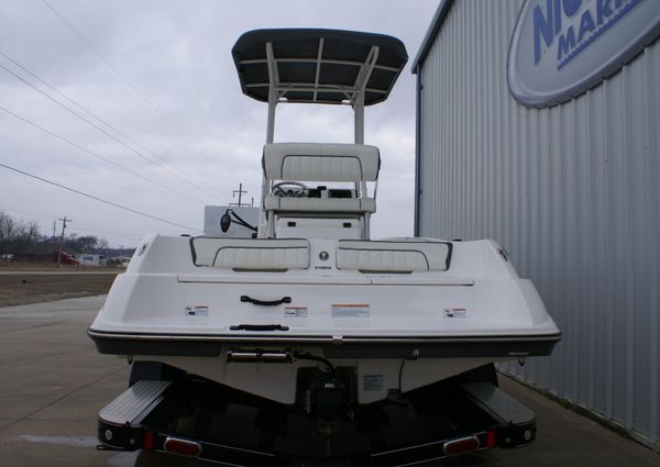 Yamaha-boats CENTER-CONSOLE image