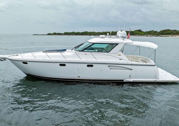 Tiara Yachts 4400 Sovran image