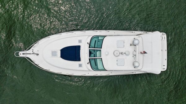 Tiara Yachts 4400 Sovran image