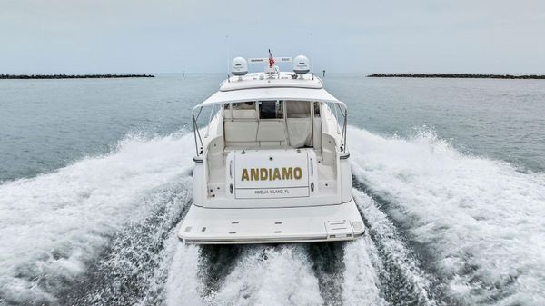 Tiara Yachts 4400 Sovran image