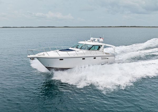 Tiara Yachts 4400 Sovran image