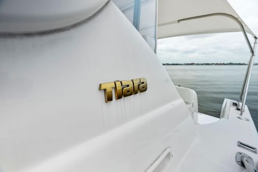 Tiara Yachts 4400 Sovran image