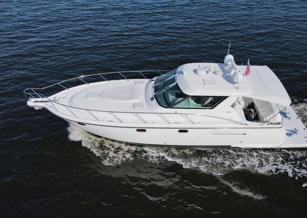 Tiara Yachts 4400 Sovran image