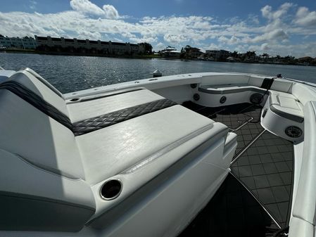 Conch 47 Center Console image