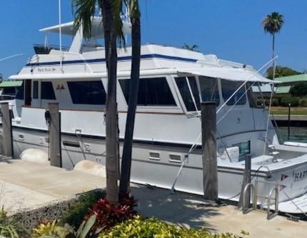 Hatteras 63-COCKPIT-MOTORYACHT image