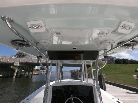 Venture 34 Open image