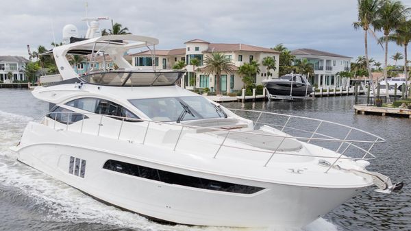 Sea Ray Flybridge 