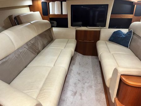 Tiara Yachts 3900 Sovran image