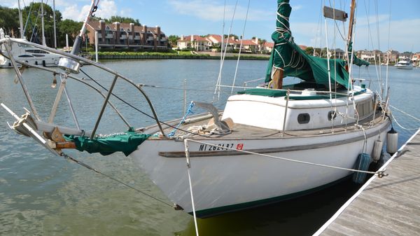 Cheoy Lee Offshore 33 Ketch 