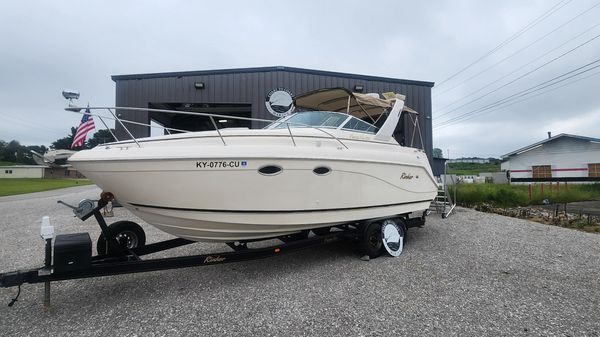 Rinker 270 Fiesta Vee 