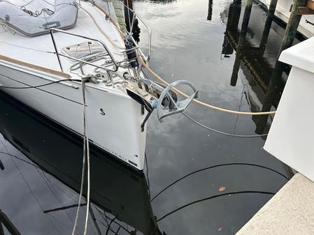 Beneteau Oceanis 45 image