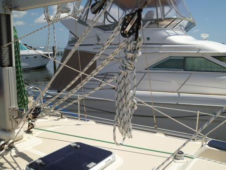 Island Packet 380 image