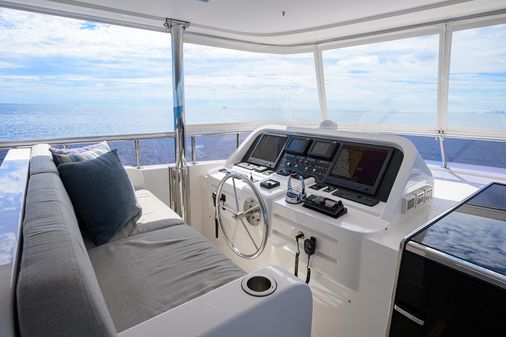 Hargrave Raised Pilothouse image