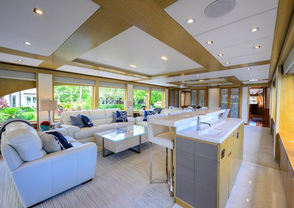 Hargrave 100 RAISED PILOTHOUSE image