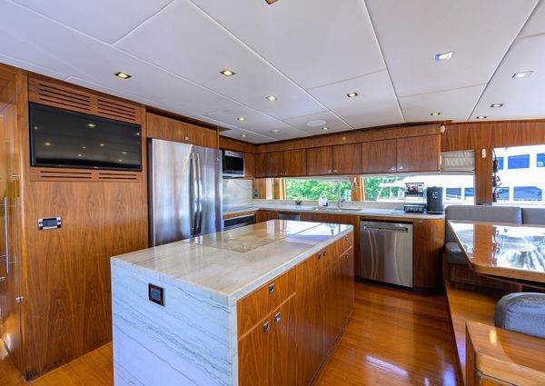 Hargrave 100 RAISED PILOTHOUSE image