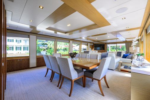 Hargrave 100 RAISED PILOTHOUSE image