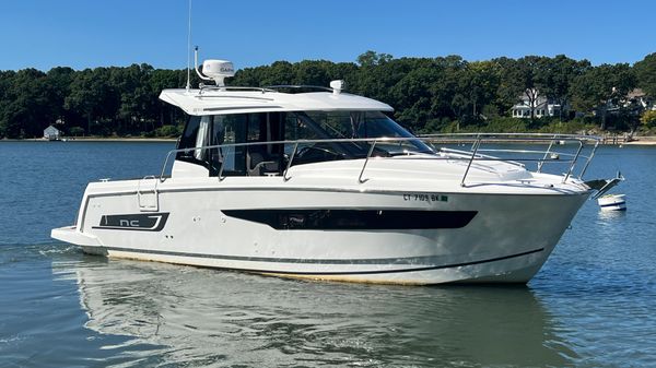 Jeanneau NC 895 Weekender