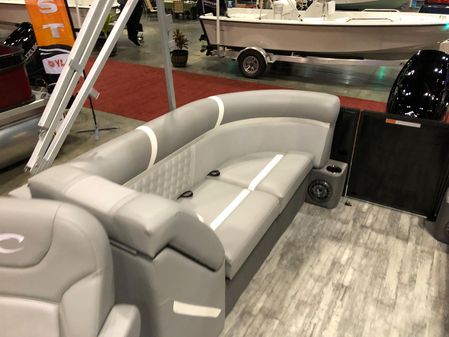 Crest Classic DLX 220 SLC image