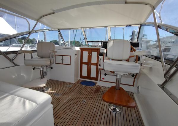 Grand Banks Eastbay 38 image