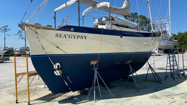 Westsail 32