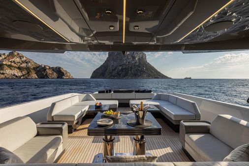 Arcadia Yachts Sherpa 60 image