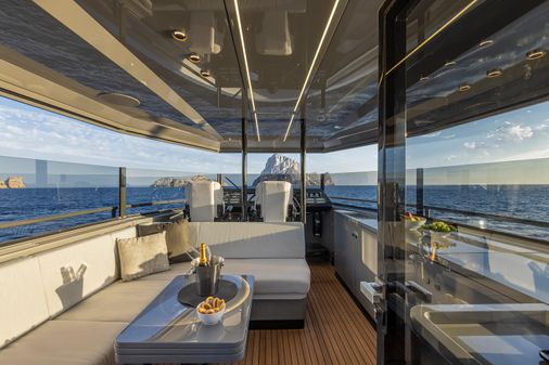 Arcadia Yachts Sherpa 60 image