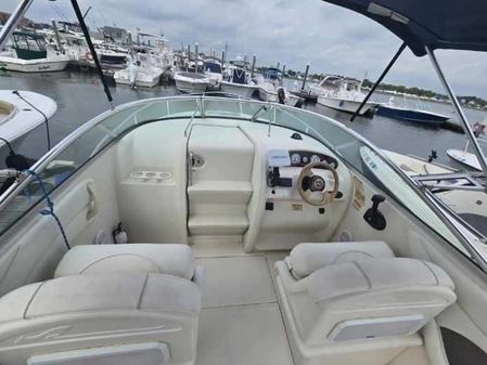 Sea Ray 225 Weekender image