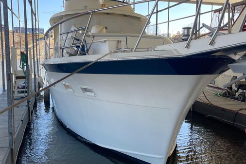 Hatteras 53-EXTENDED-DECKHOUSE-MOTOR-YACHT image