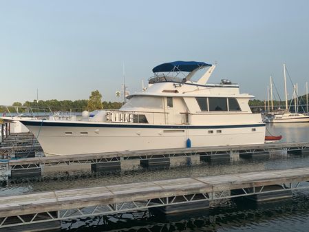 Hatteras 53-EXTENDED-DECKHOUSE-MOTOR-YACHT image