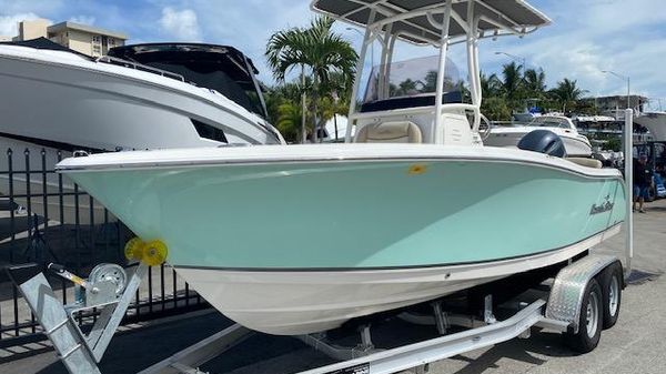 NauticStar 2102 Legacy