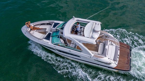 Four Winns H350 