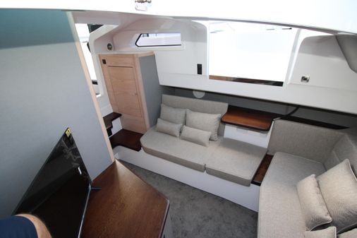 Axopar 45 XC Cross Cabin image