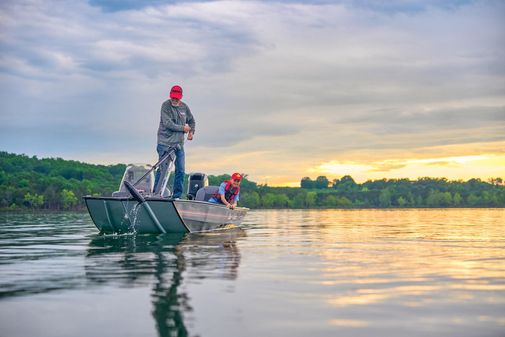 Tracker BASS-TRACKER-CLASSIC-XL image