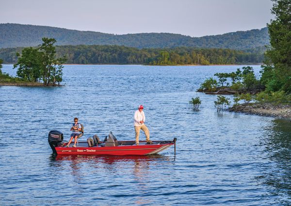 Tracker BASS-TRACKER-CLASSIC-XL image